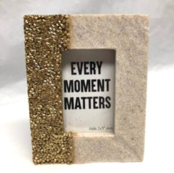 NWT Mini Picture Frame Resin with Gold Beads 2X3 - Picture 2 of 5